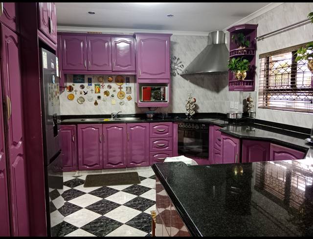 3 BEDROOM FREESTANDING FOR SALE IN RAISETHORPE